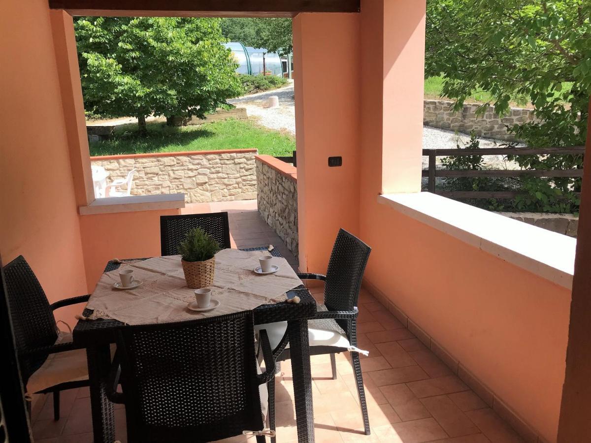 Apecchio Country House Chiciabocca מראה חיצוני תמונה